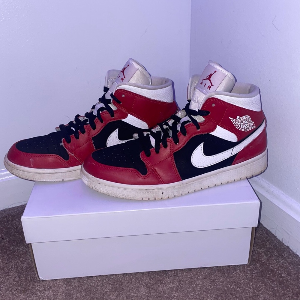 Jordan Women's Shoes Red Black White